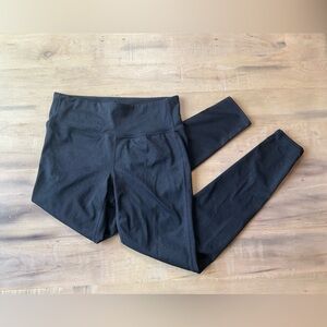 Athleta Leggings Black and Gray snakeskin look